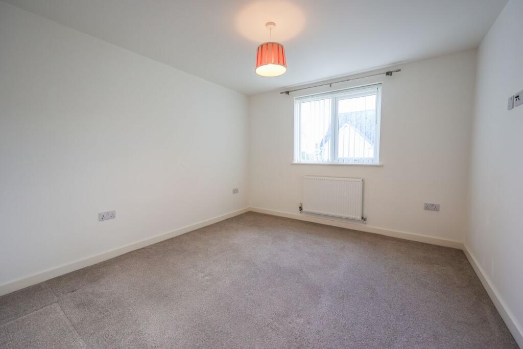 Apartment in Plymouth - More