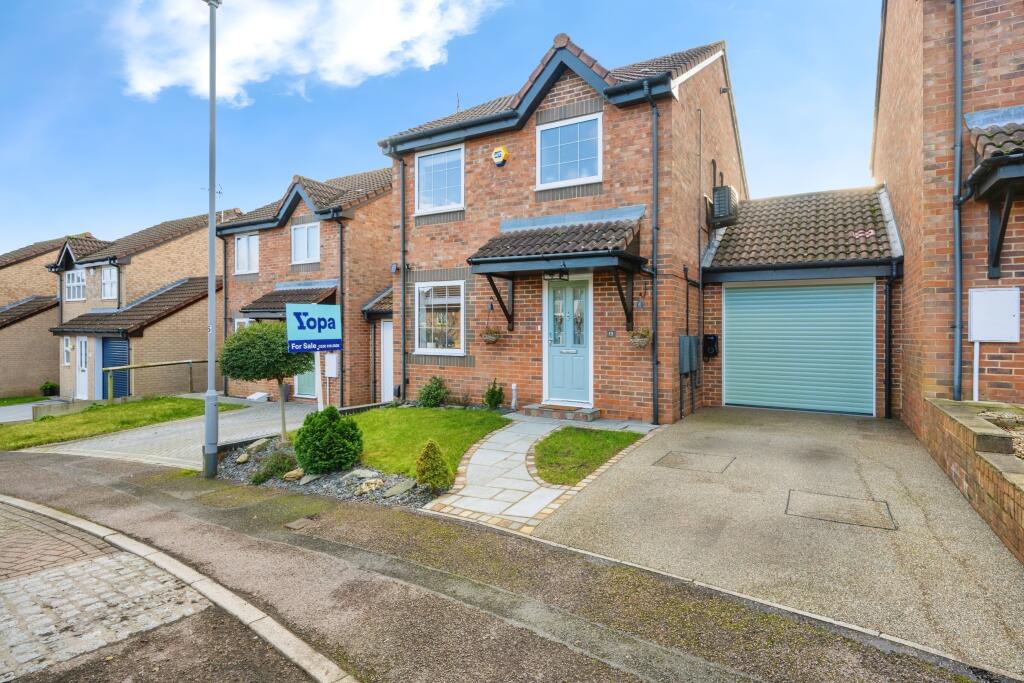 Main image of property: Dalton Close, Luton, LU3