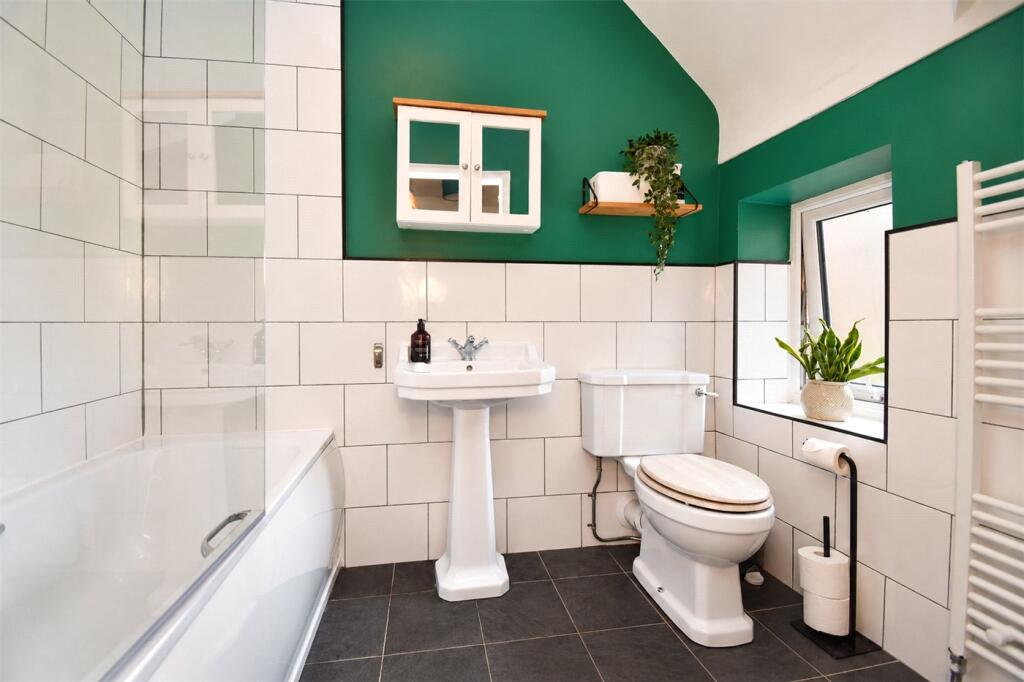House in Neston, Clayhill - More