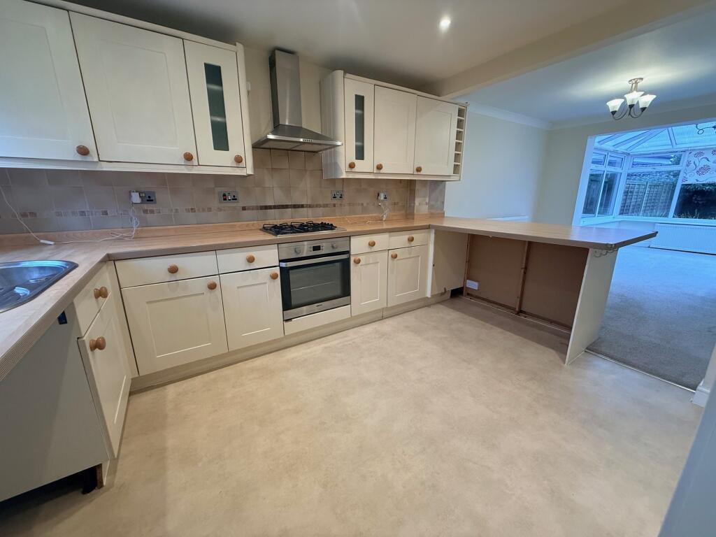 Additional image 3 of Kenmore Drive, Yeovil, Somerset, BA21 4BQ