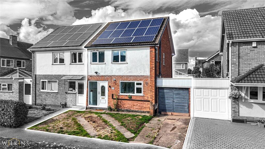 Main image of property: Hayworth Close, Tamworth, Staffordshire, B79