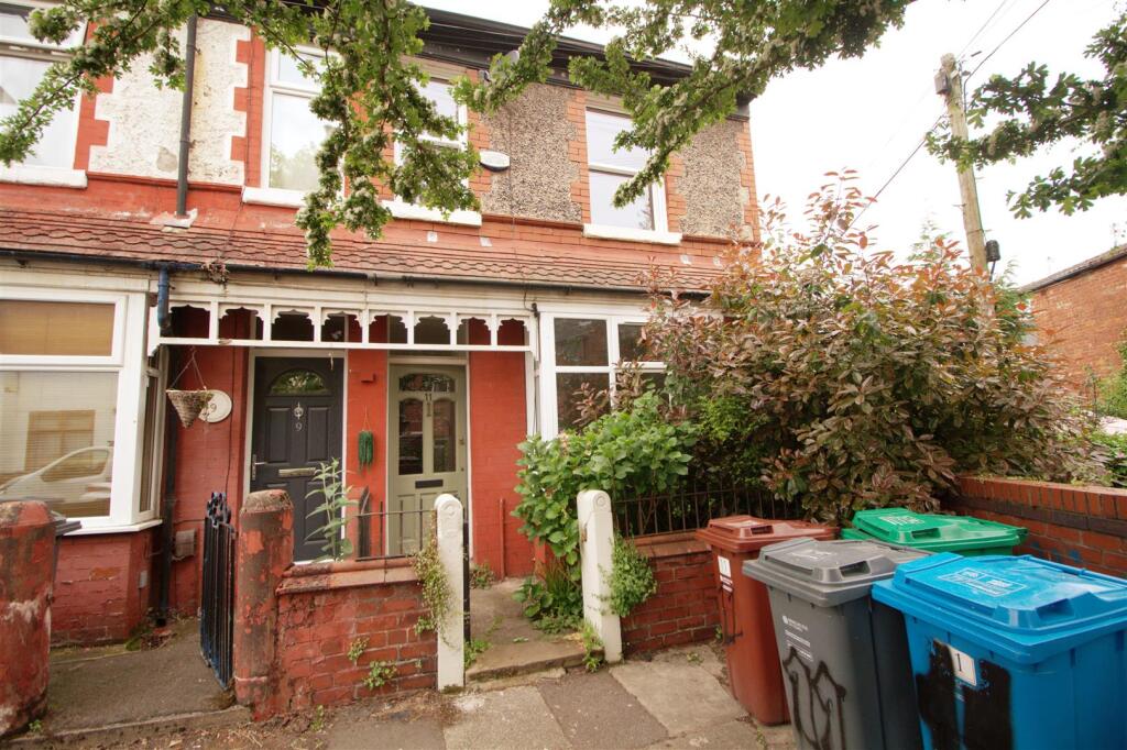 Main image of property: Elmsworth Avenue, Manchester