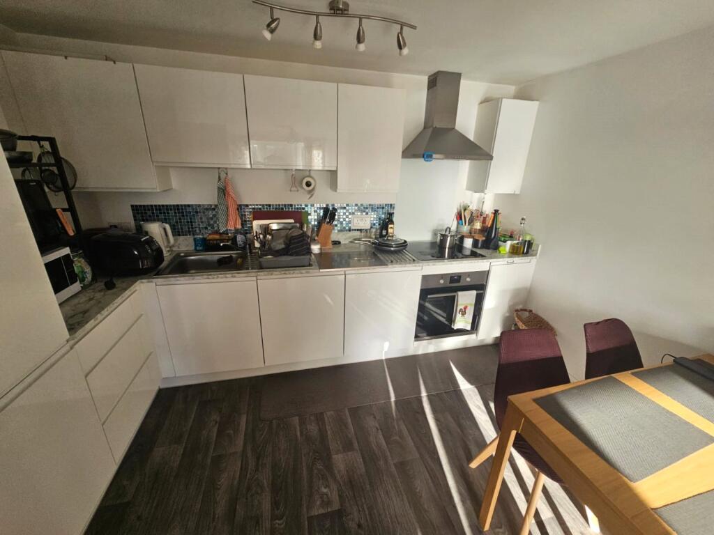 Apartment in Birmingham, West Midlands - View 3