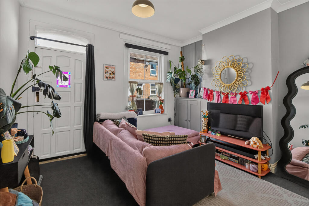 House in Worcester - View 5