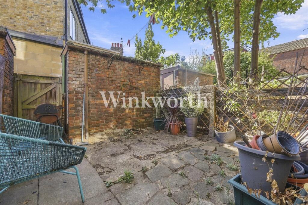 House in London - View 4