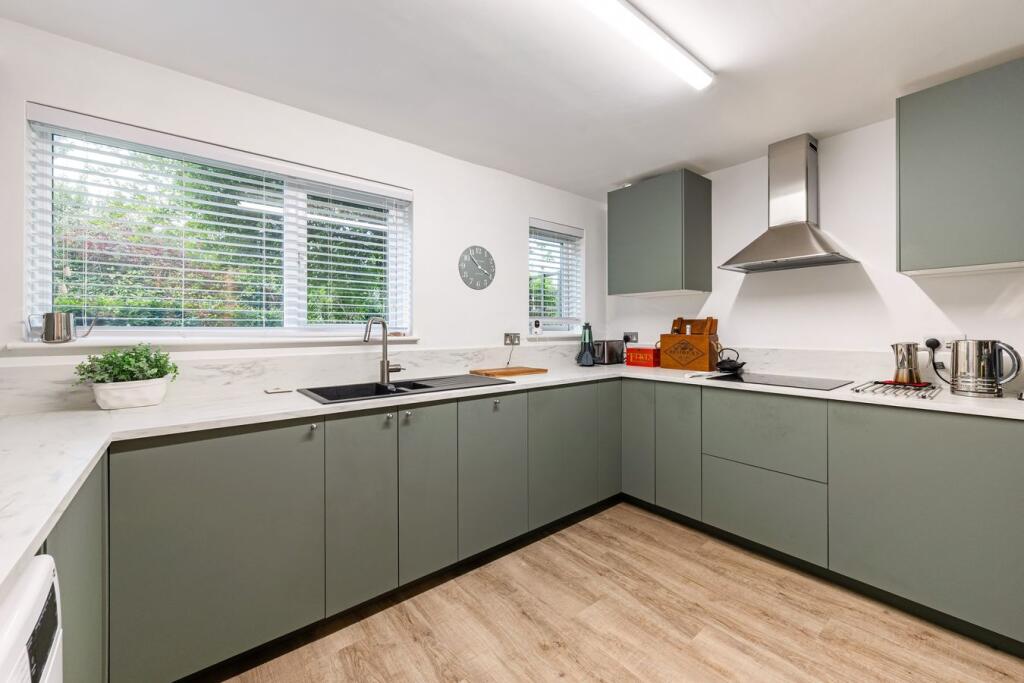 Apartment in New Forest, Lyndhurst - More