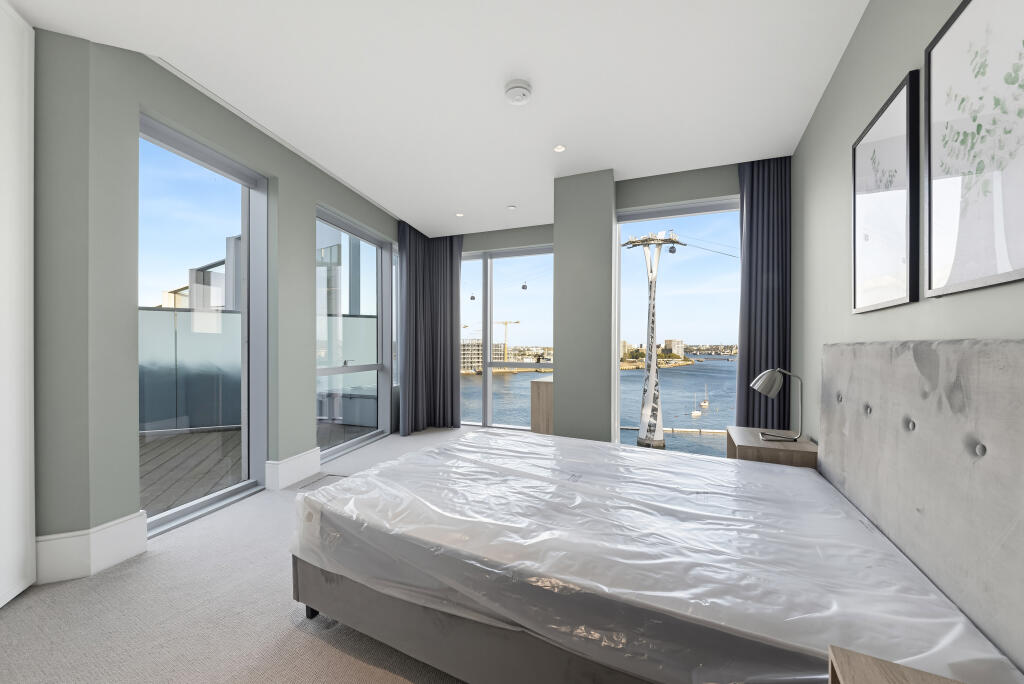 Apartment in London - More