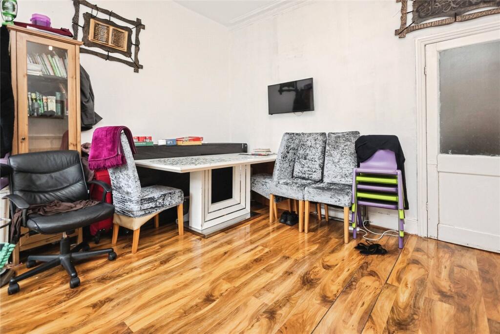 Brantley Road, West Midlands, B6 photo 5