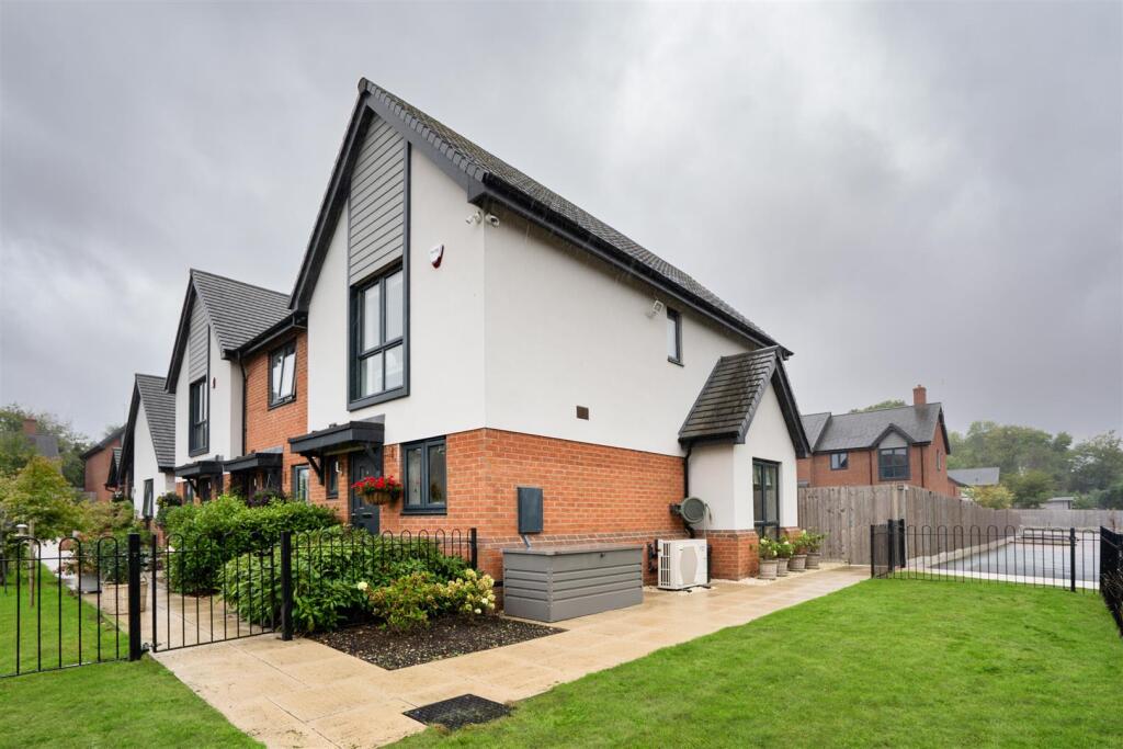 Kingswood Green, Lapworth, Solihull