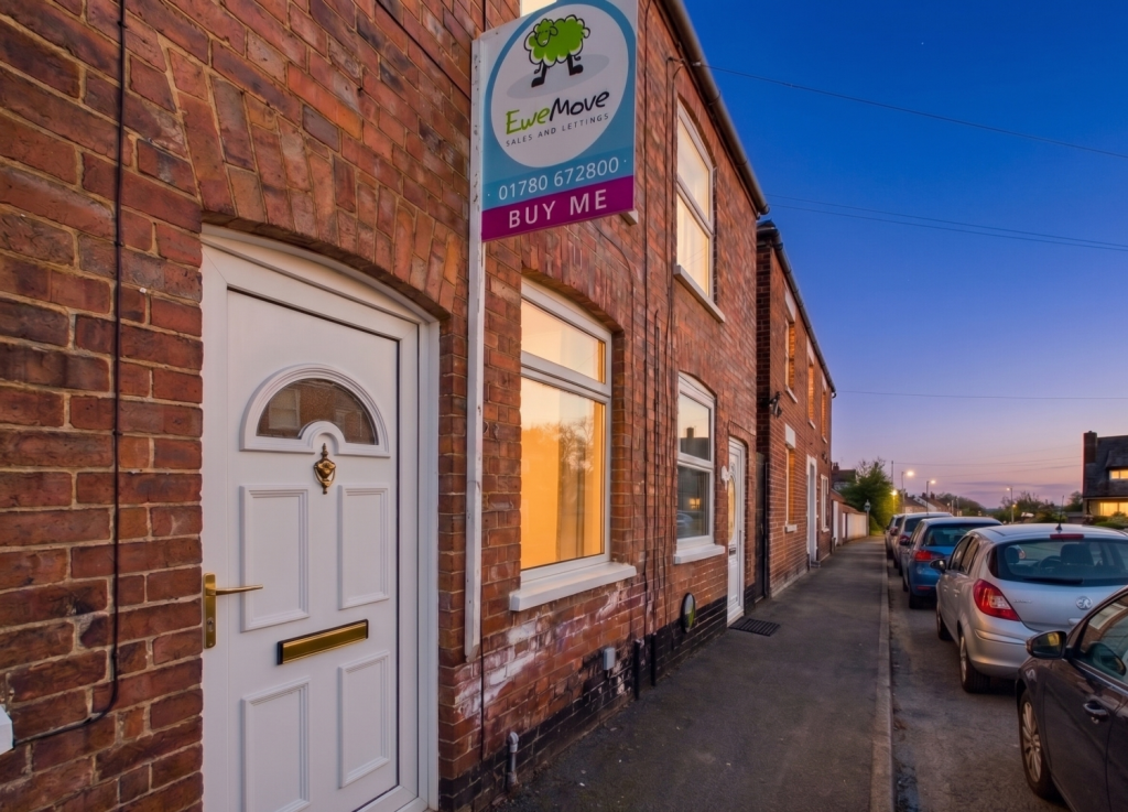 Main image of property: Victoria Place, Bourne, Lincolnshire, PE10