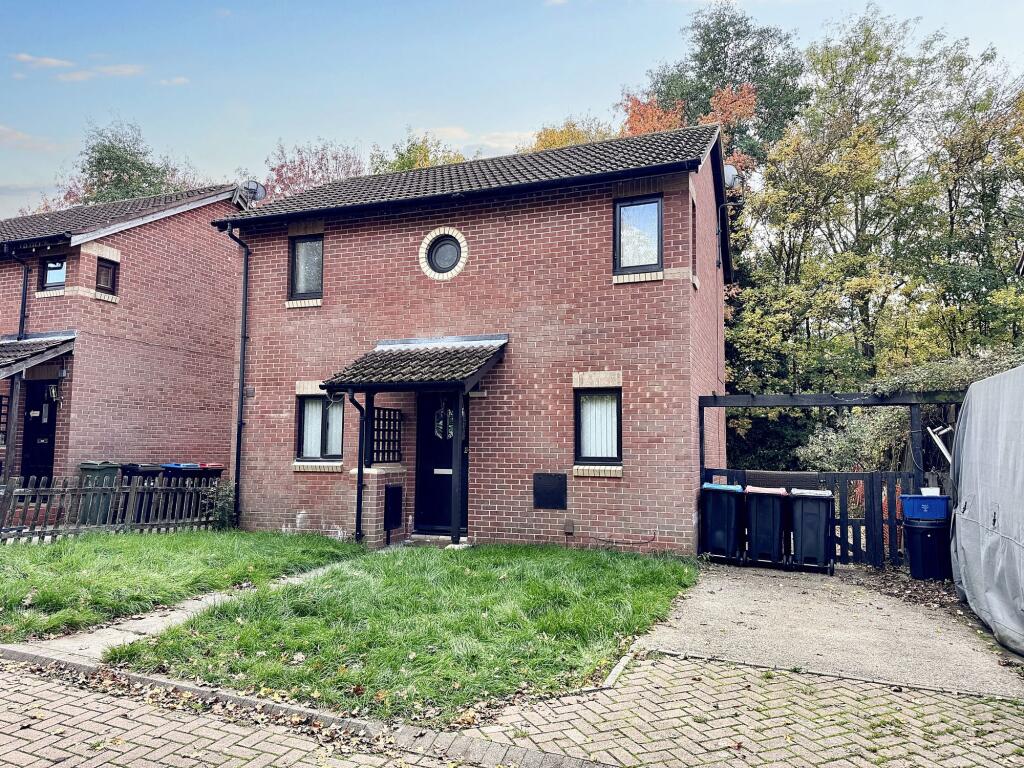 Main image of property: Runford Court, Shenley Lodge, MK5