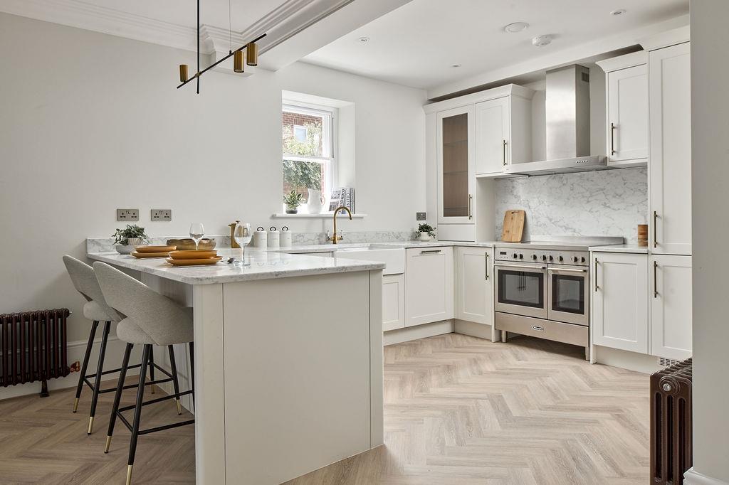 Apartment in Sevenoaks - View 4