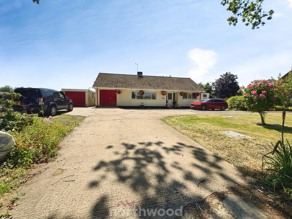 Main image of property: Broad Lane, Doncaster, DN14