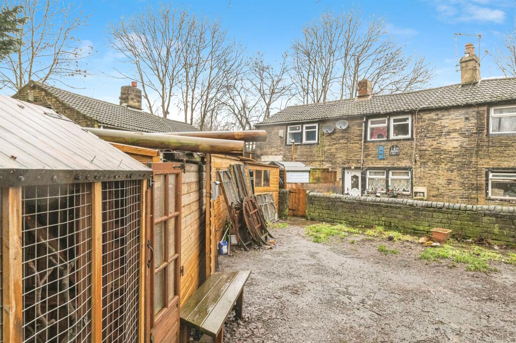 Smith Road, Bradford photo 4