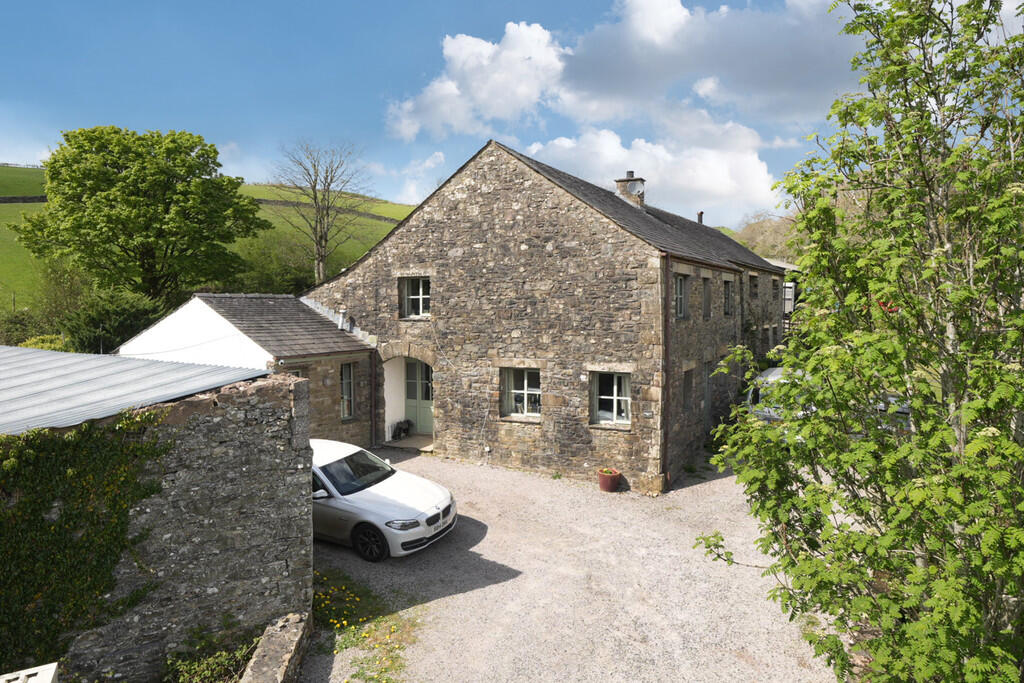 4-bed semi-detached on Killington Hall Barn, Killington, LA6 2HA , £595,000