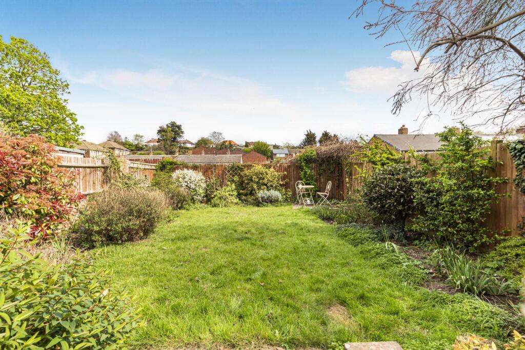 House in London - View 5