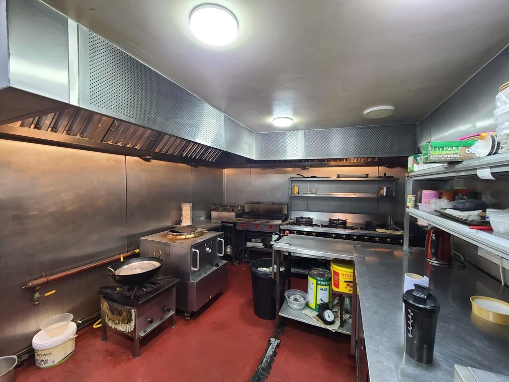 Additional image 3 of 1490 / 1492, Stratford Road, Hall Green, Birmingham, West Midlands, B28 9ET