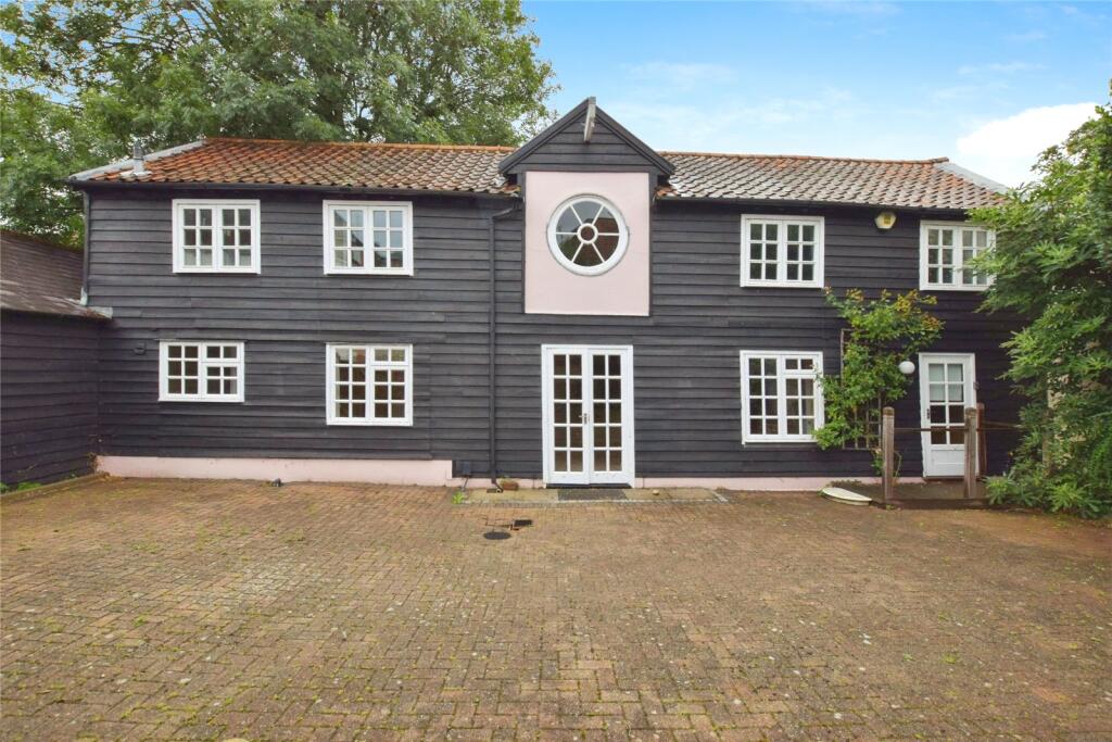 Main image of property: Williams Walk, Colchester, Essex