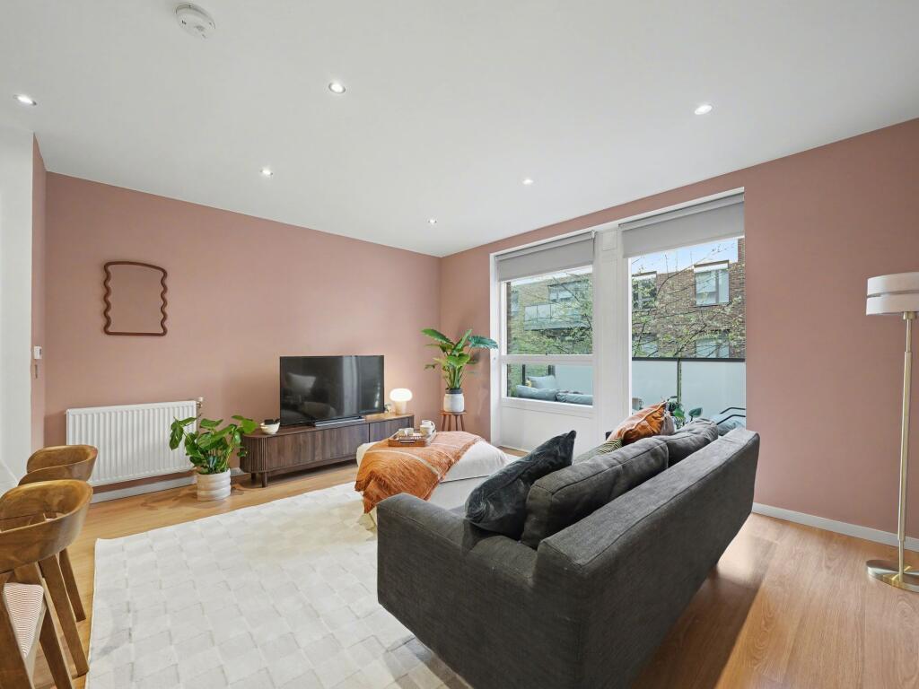 Main image of property: Matcham Court, N8 7FQ