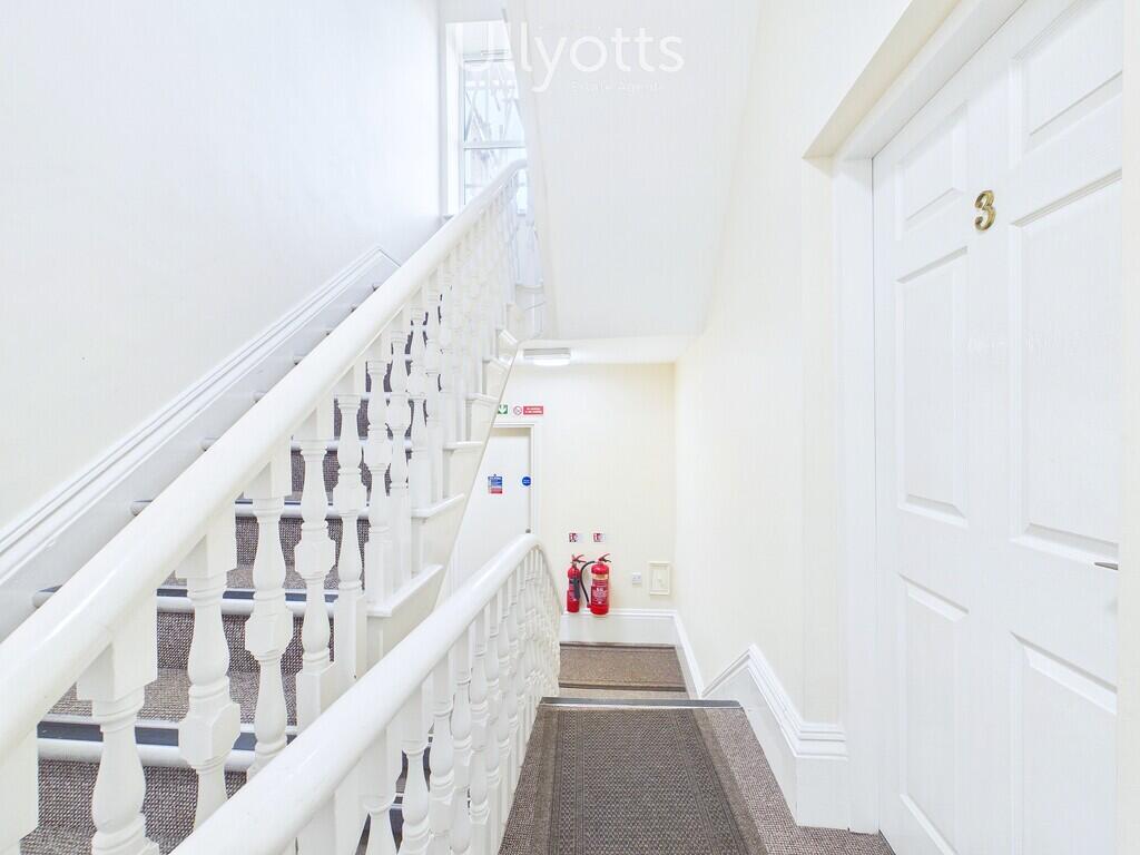Apartment in York - View 4