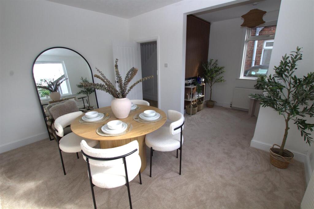House in Stockton-on-Tees - More