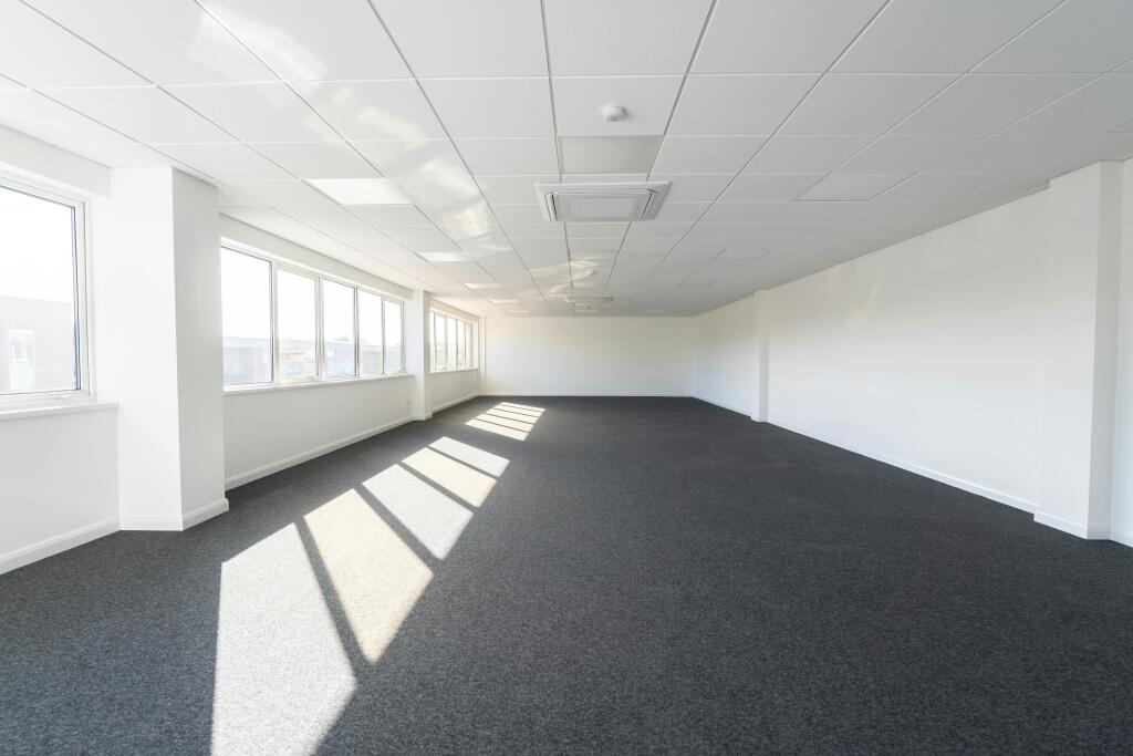 B6 Office.jpg