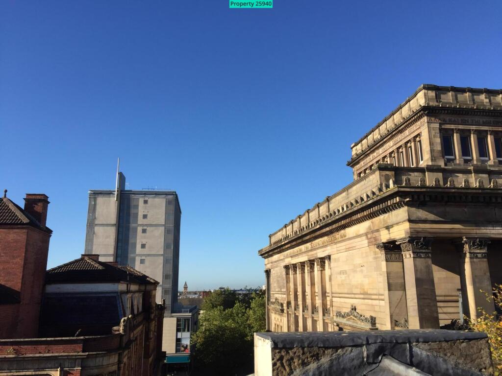 Apartment in Preston - View 3