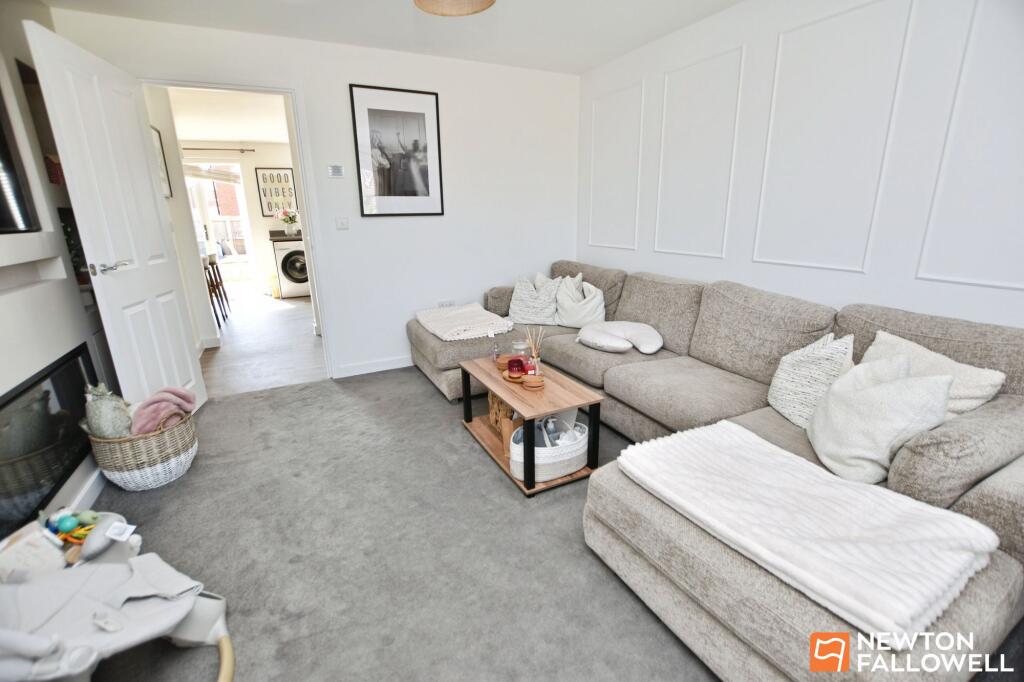 House in Leicester - More
