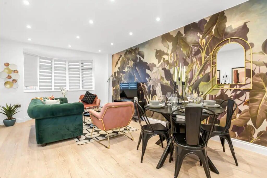 Apartment in Southall - View 4
