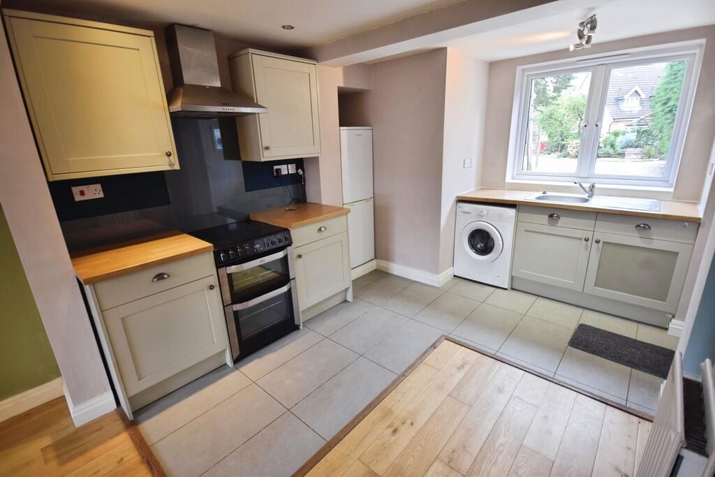 House in Stoke-on-Trent - View 5