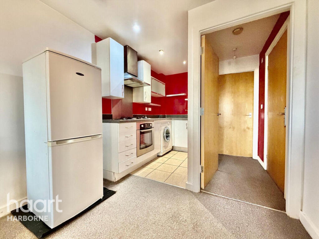 Apartment in Sandwell, Moat Farm - More