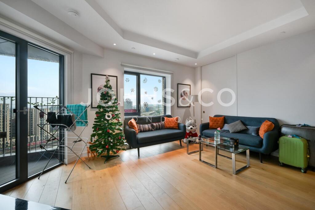 Main image of property: Grantham House, 46 Botanic Square, London. E14