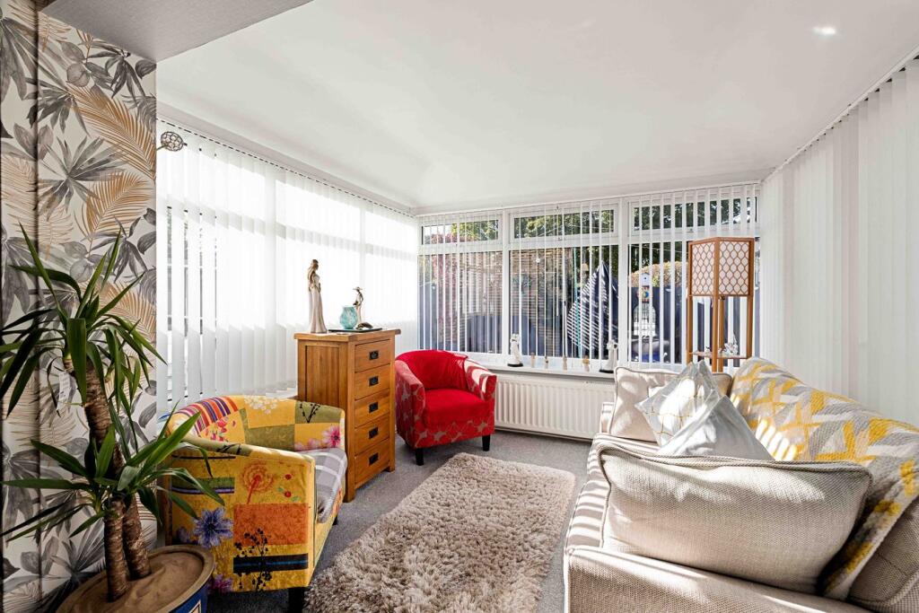 House in Dover, Guston - View 3