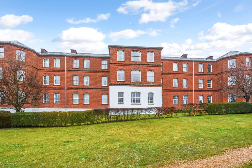 Main image of property: Kingswood Place, Knowle, Fareham