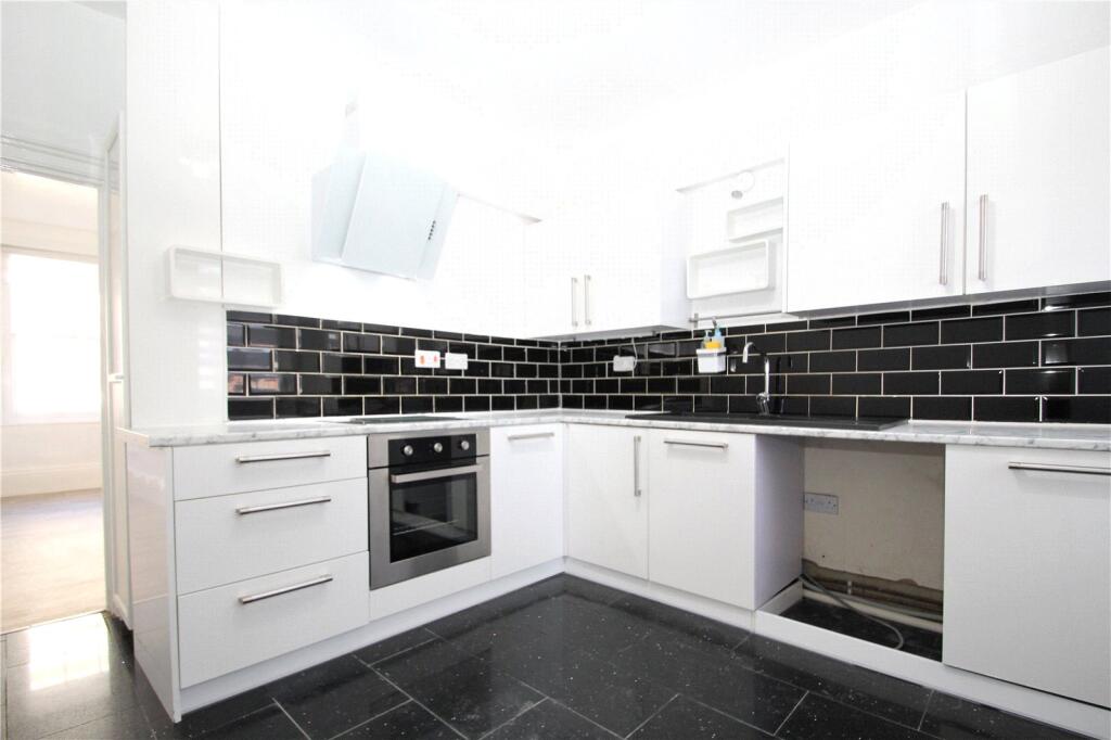 Main image of property: Castle Street, Buckingham, MK18