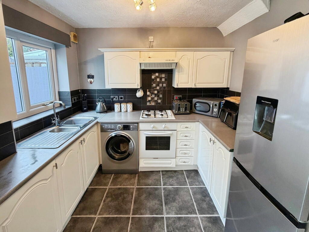 House in Swansea - View 5