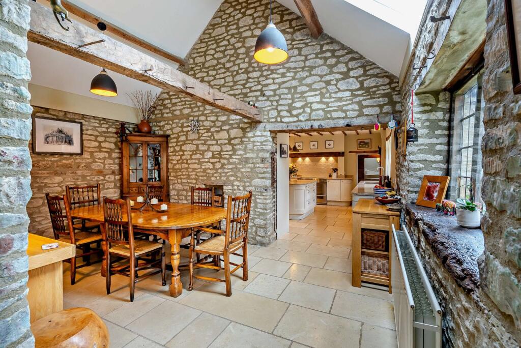 House in Cherwell, Bucknell - View 4