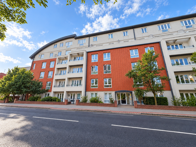 Main image of property: Park Lane, Croydon CR0