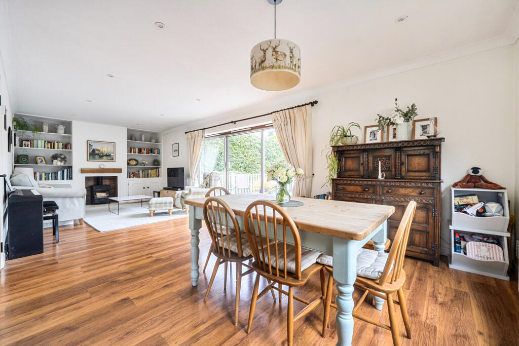 House in Purley on Thames, West Berkshire - View 5