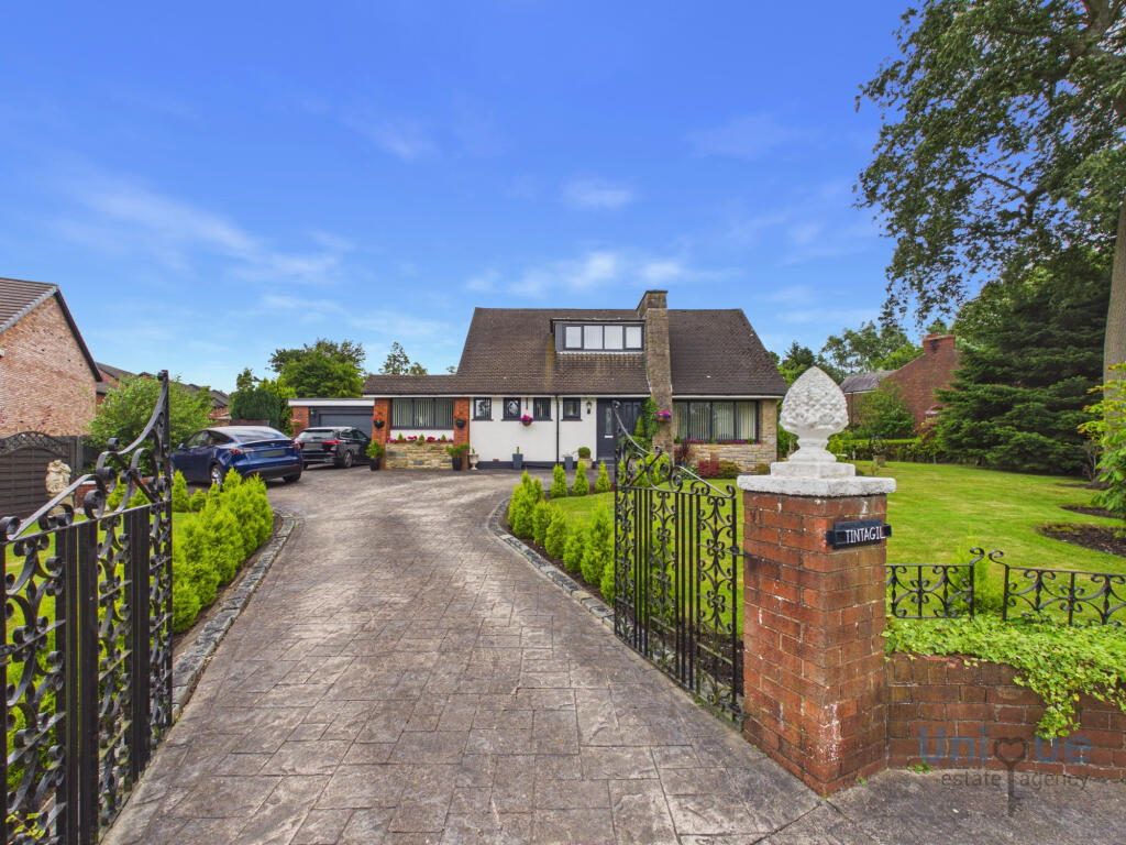 Main image of property: Dowbridge, Kirkham, PR4
