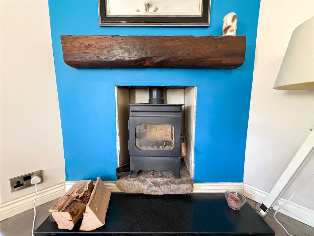 House in East Huntspill, Watchfield, Burnham Without - More