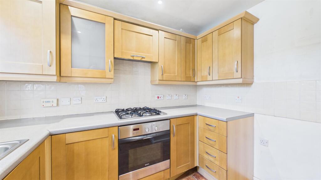 House in Dudley, West Midlands - View 3