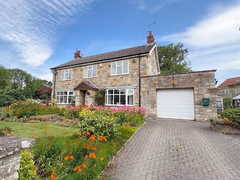Main image of property: Castlegate, Kirkbymoorside, York