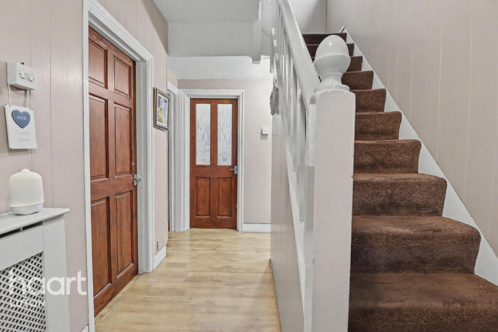 Main image of property: Grantham Road, Luton