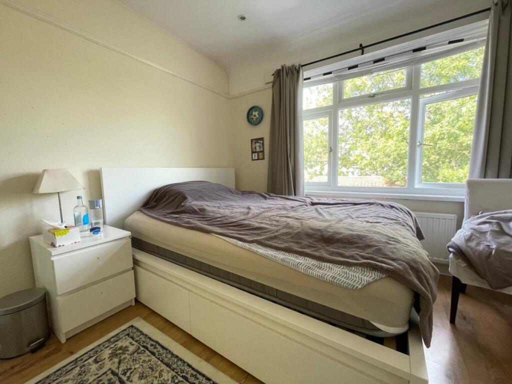Eastcote Avenue, Greenford - View 5