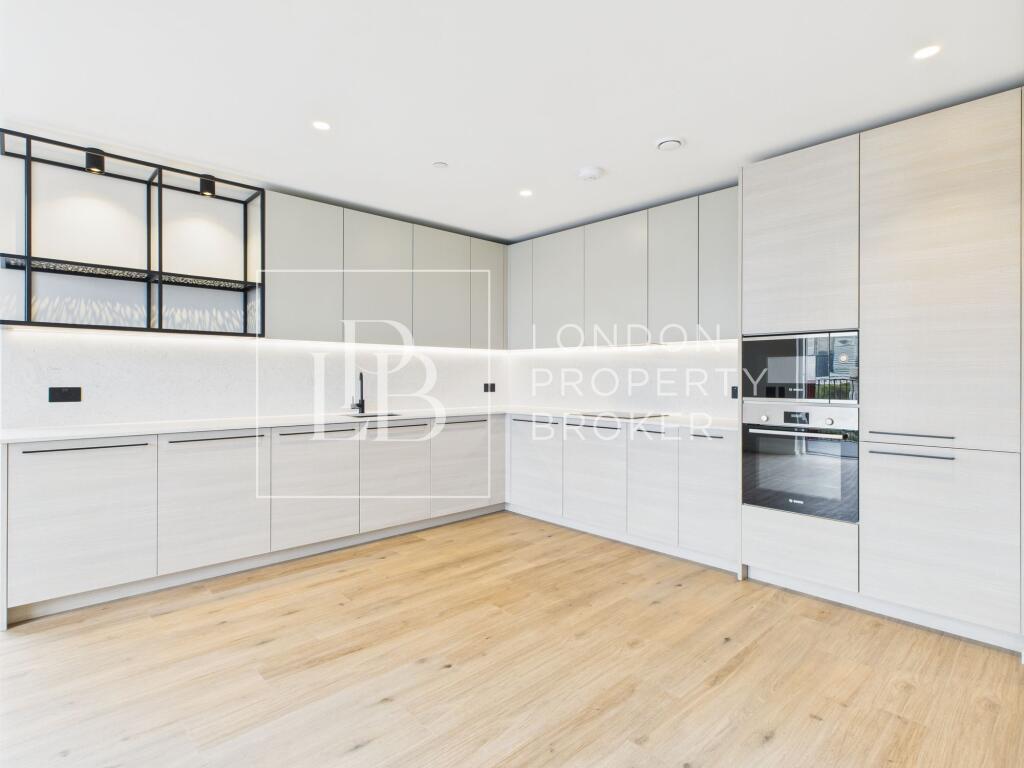 Main image of property: Bowline House, Heron Wharf, E14