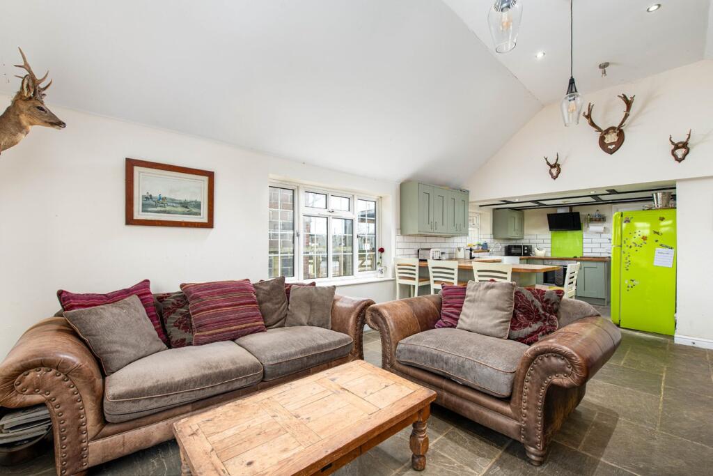 Additional image 2 of Hoopers Pool, Southwick, BA14