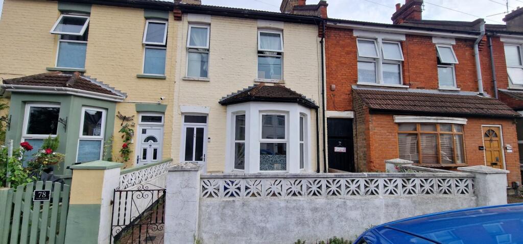Main image of property: South Avenue, Southend-On-Sea, SS2