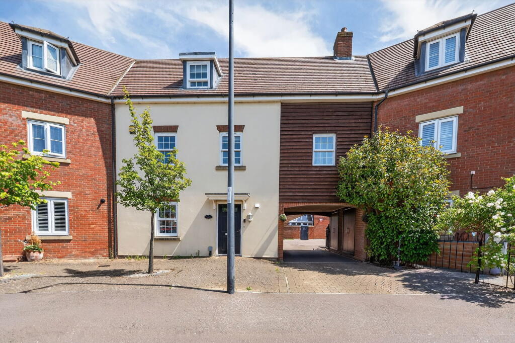 Main image of property: Brooklands Avenue, Wixams