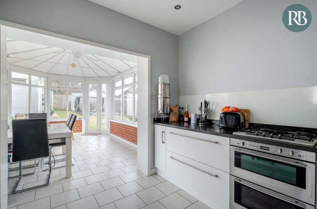 Overhill, Southwick, Brighton, BN42 4WN photo 4